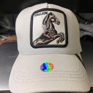 White and black Stallion trucker hat #truckerhat